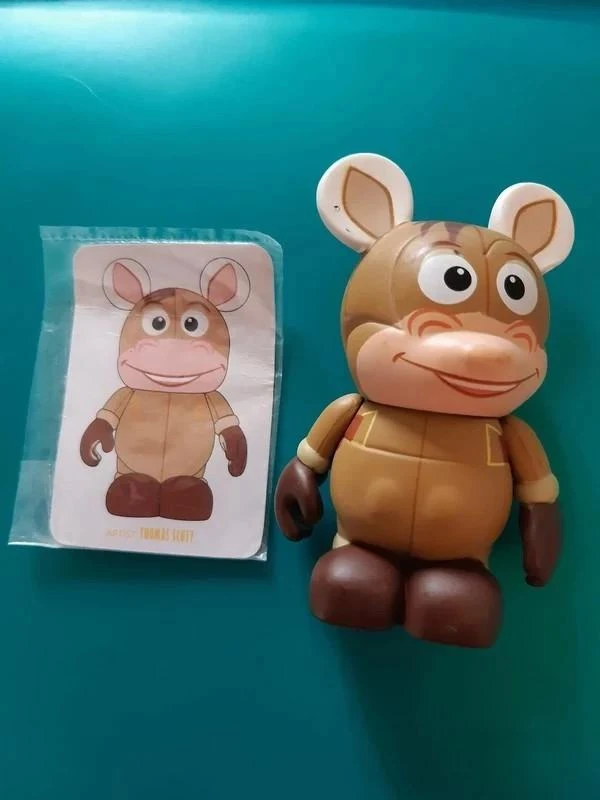 Figurine vinylmation disney disneyland paris Pile Poil de toy story